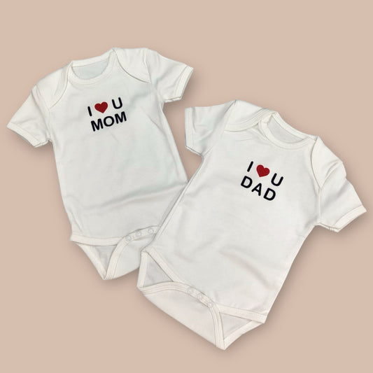 Newborn Bodysuit i love mom dad 2pc set image 0
