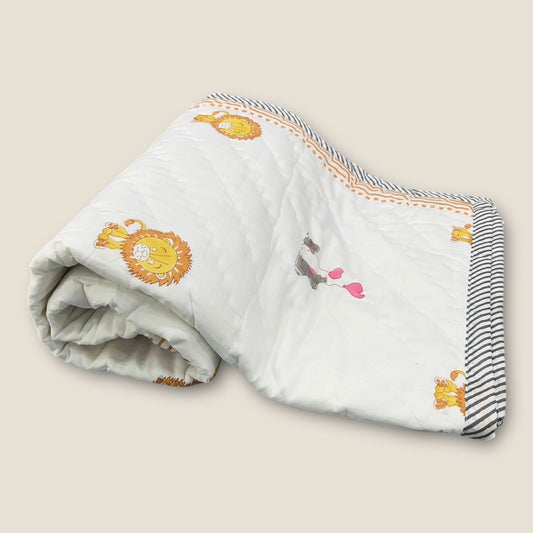 Kids organic Comforter Dohar 40x60 inch Lion image 1