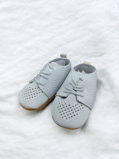 Baby Booties pre walker soft shoes Retro for 0-18 months image 1