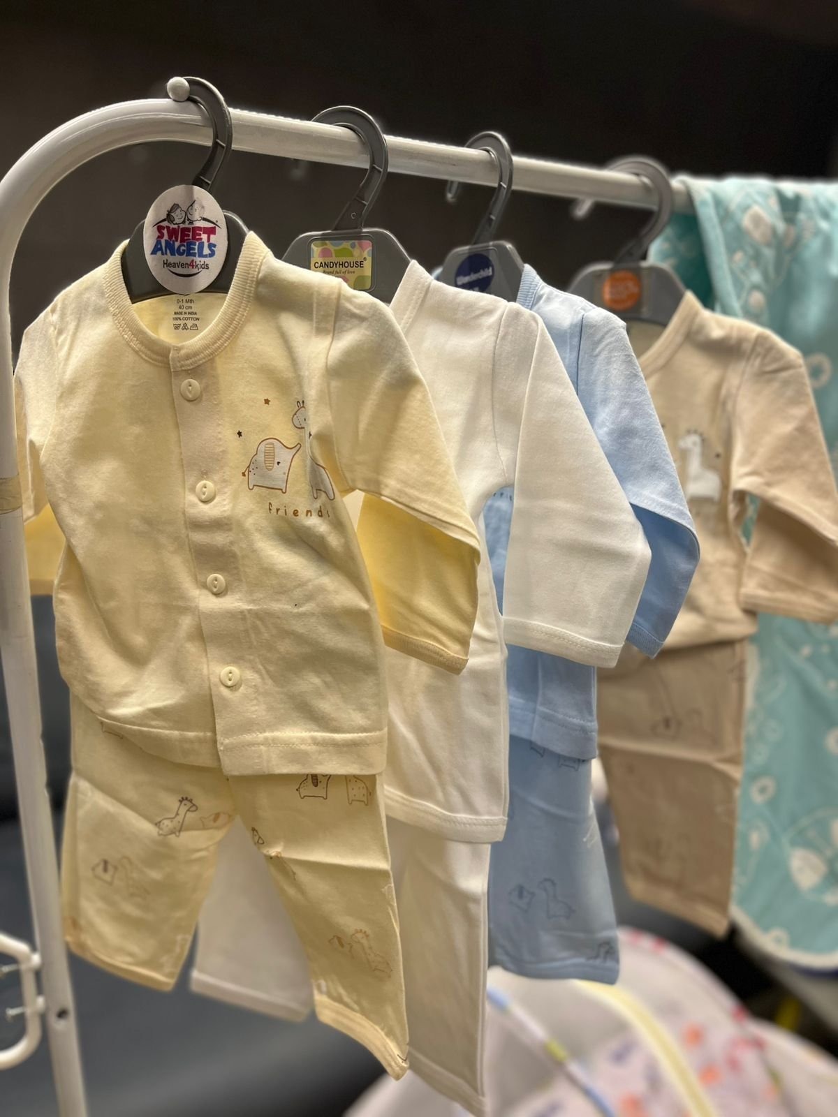 Baby Birth Package PREMIUM 91 pc set image 2