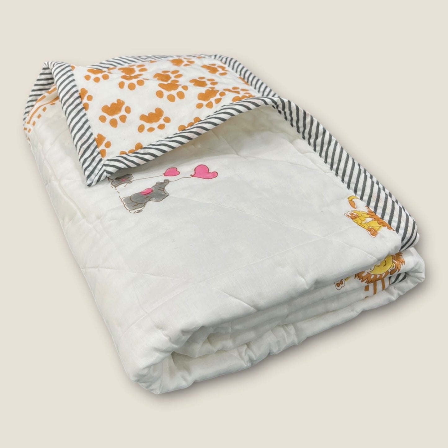 Kids organic Comforter Dohar 40x60 inch Lion image 2