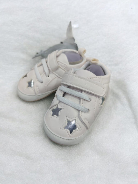 Baby Booties pre walker soft shoes Stars image 0